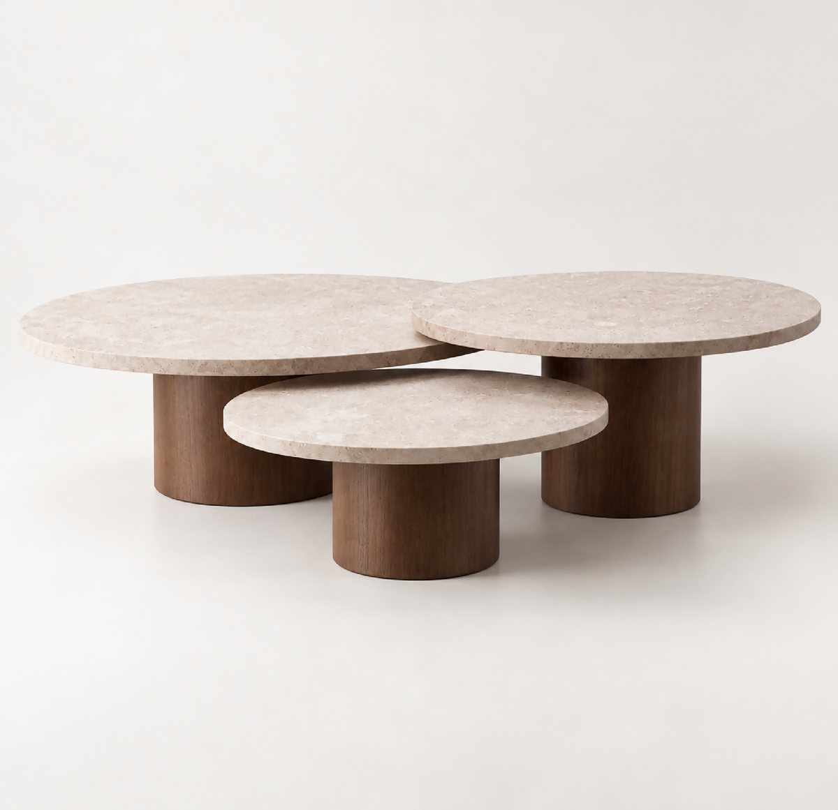 Lot de tables basses en travertin et bois de hêtre