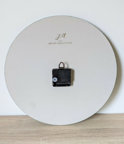 Horloge murale Ronde avec Marqueterie de paille Verte bleutée et doré