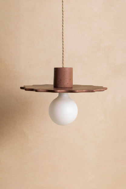 Luminaire en béton, Suspension, plafonnier réalisé à la main par des artisans français.