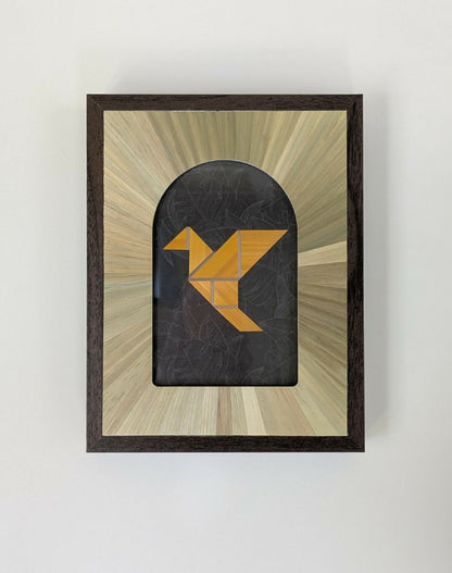 Tableau "L'oiseau en Cage", série Tangram, avec Marqueterie de Paille Jaune et Beige