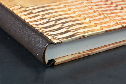 Cahier dos cuir série papiers à la colle