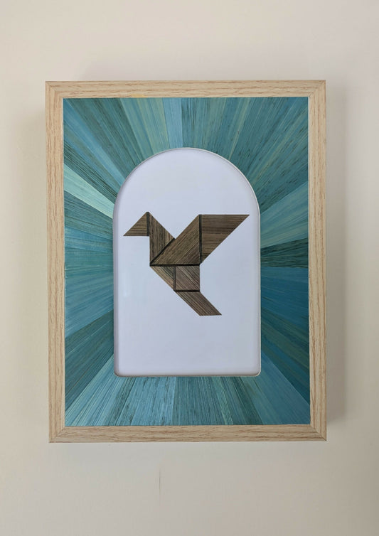 Tableau "L'oiseau en Cage", série Tangram, avec Marqueterie de Paille Marron et Turquoise
