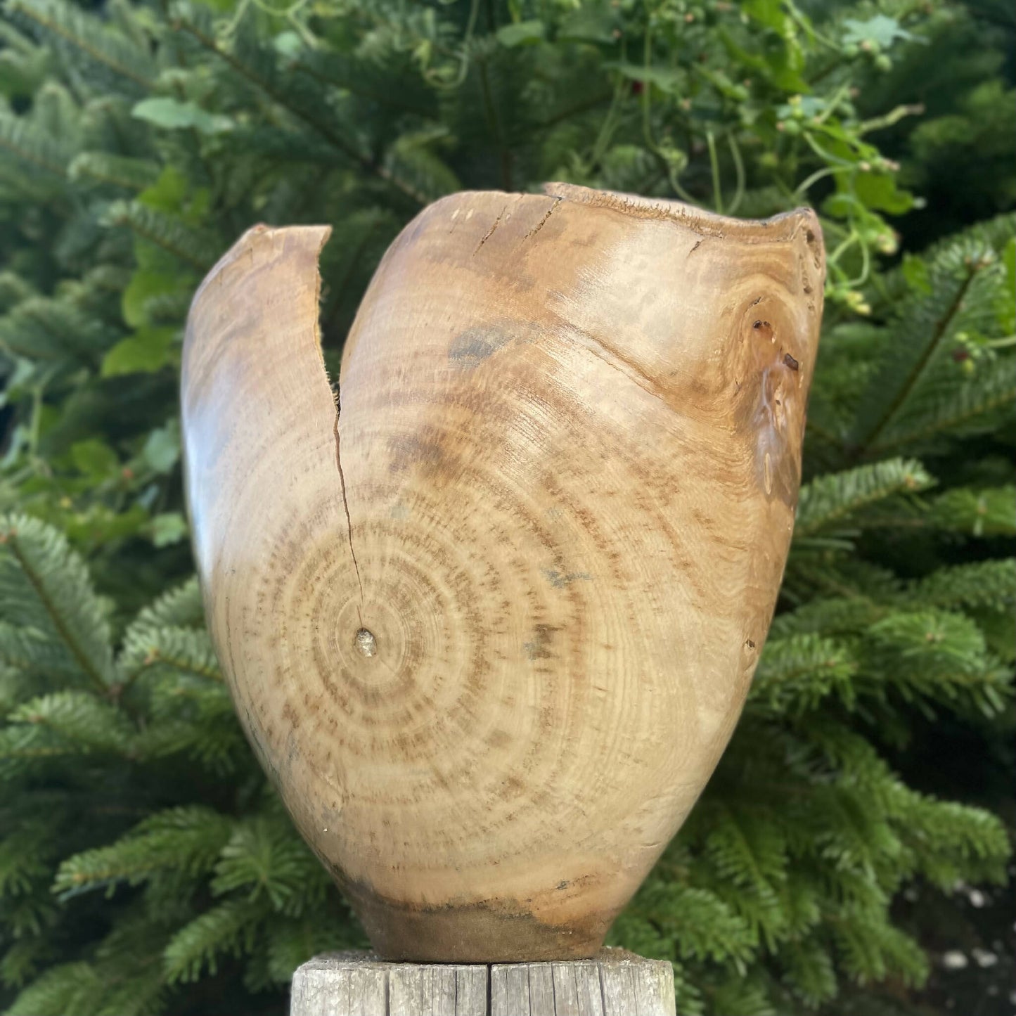 Vase artisanal bois fait main artisanat francais