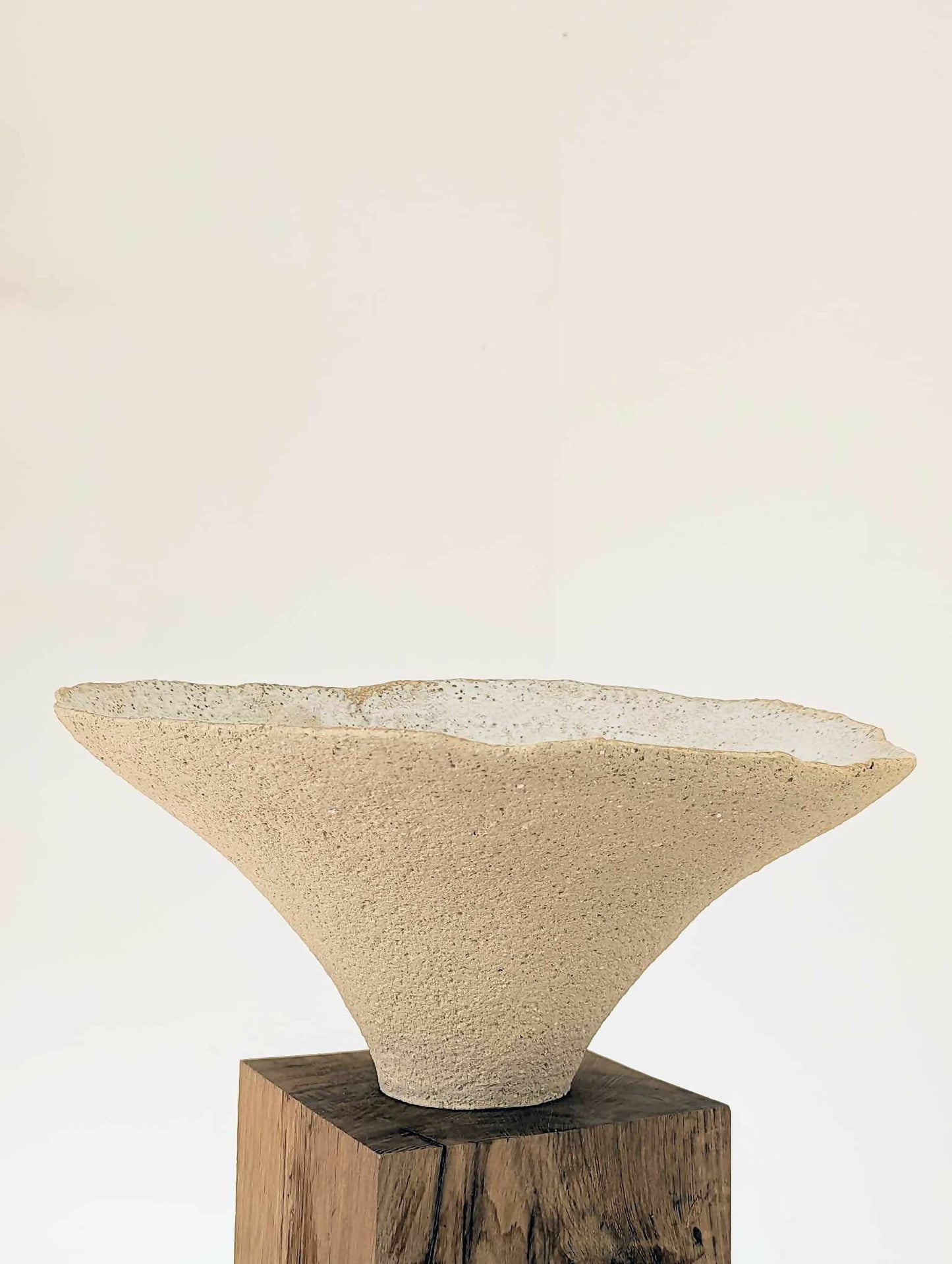 Vase bloom ceramique artisanale fait main artisanat francais