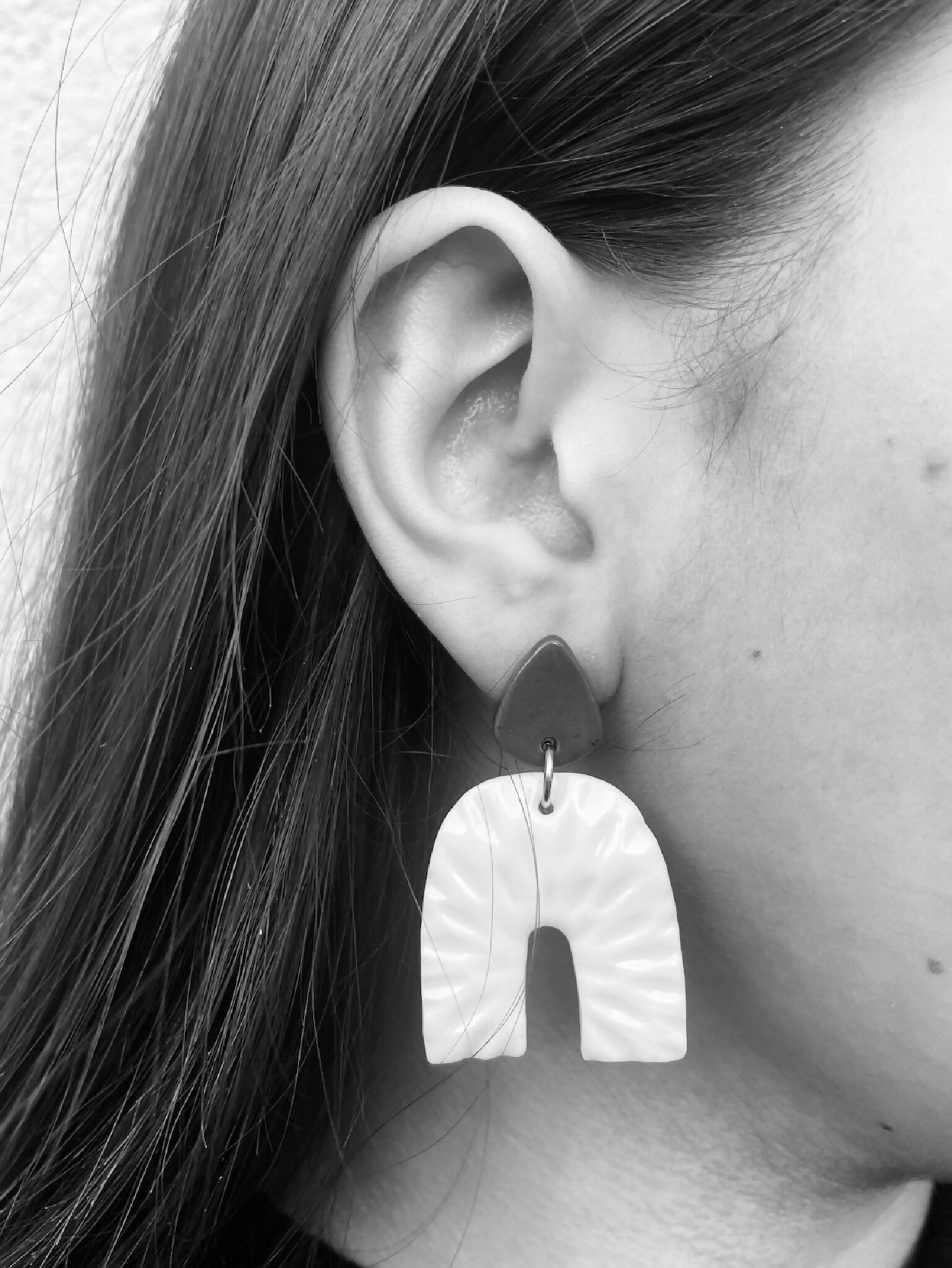 Boucles d'oreille Istanbul en porcelaine blanche et colorée