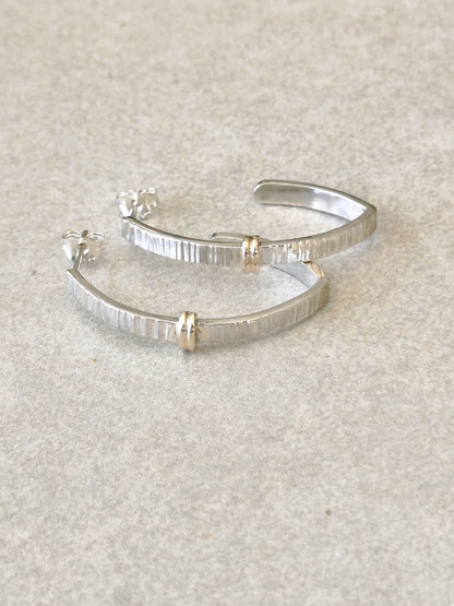 Boucles d'oreilles Courbe Précieuse