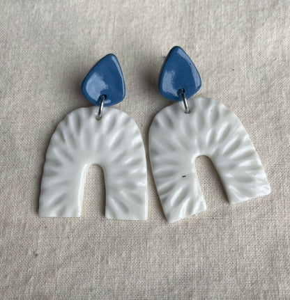 Boucles d'oreille Istanbul en porcelaine blanche et colorée