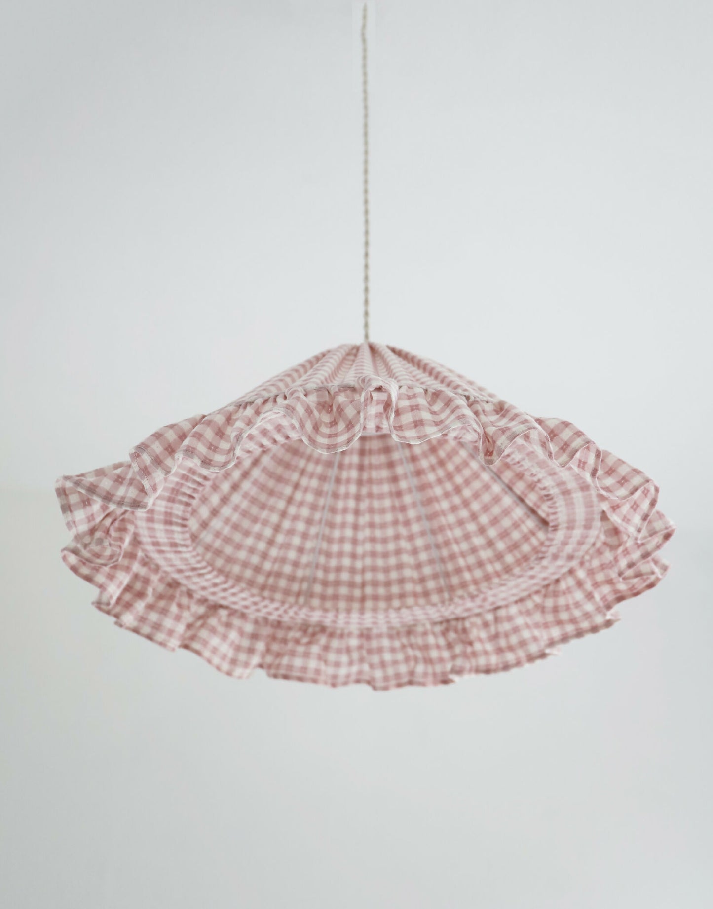 Suspension conique avec volant Emilia "petits carreaux rose"