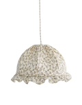 Suspension dôme arrondi en tissu beige à imprimé brindilles, volants en bas