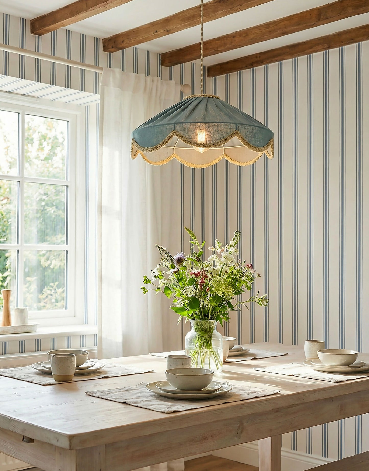 Suspension forme florale unie Cosette "mineral bleu"