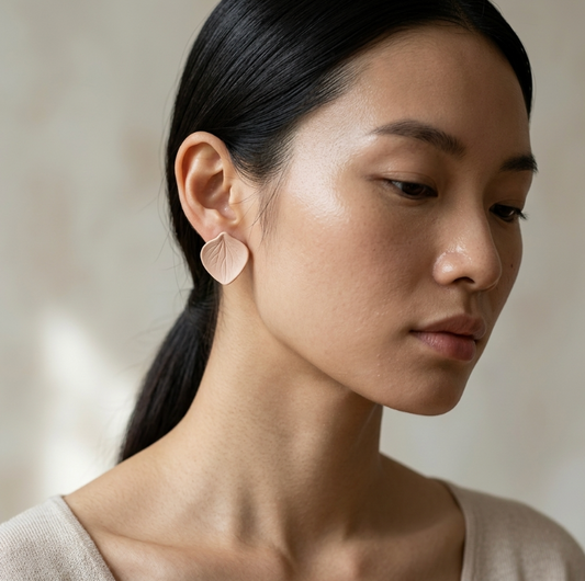 Clous d'oreille en porcelaine colorée