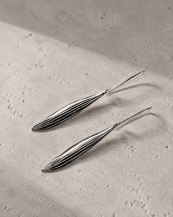 Boucles d'oreilles pendantes feuille d'olivier en argent massif recyclé