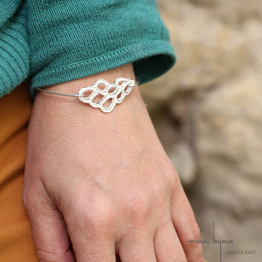bracelet delicat en argent massif ajouré, argent massif recyclé, bijoux écologique, maä bijoux fabriqué en France
