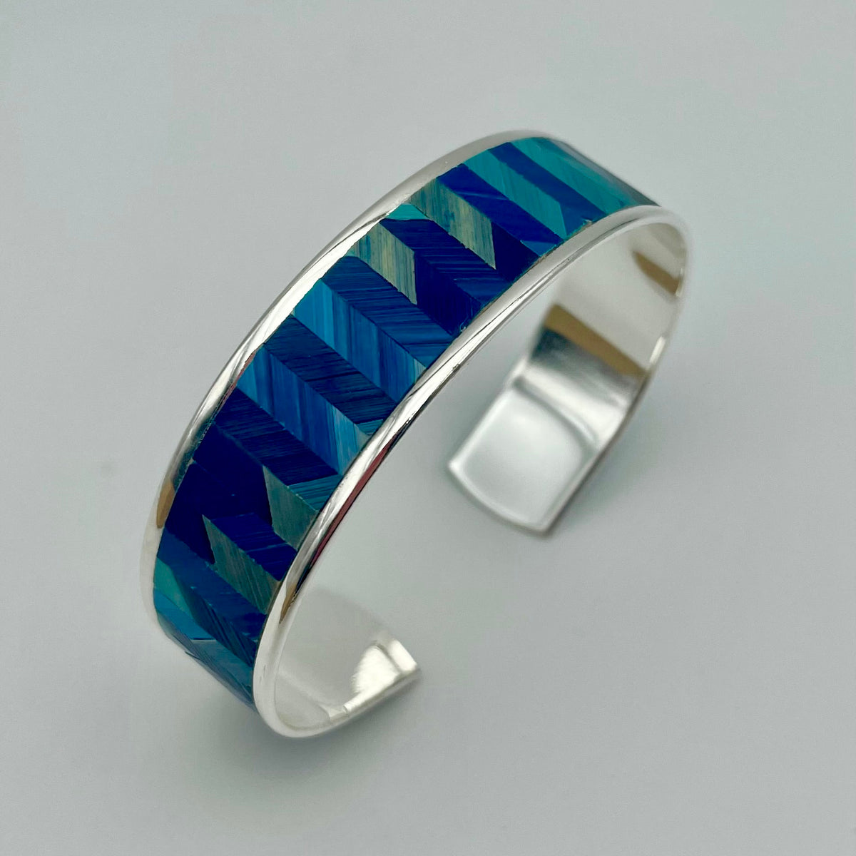Manchette Chevron Moyenne en marqueterie de paille