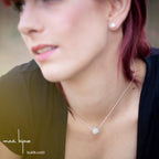 Collier en argent massif, pendentif bulle de taille moyenne