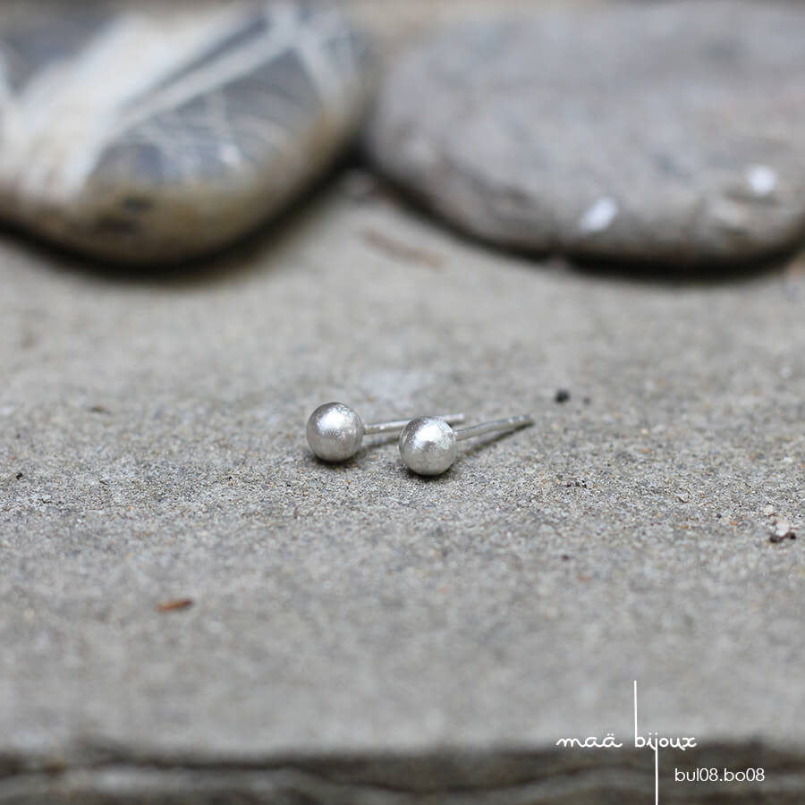 boucles d'oreille bulle en argent massif recyclé maa bijoux