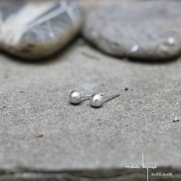 boucles d'oreille bulle en argent massif recyclé maa bijoux
