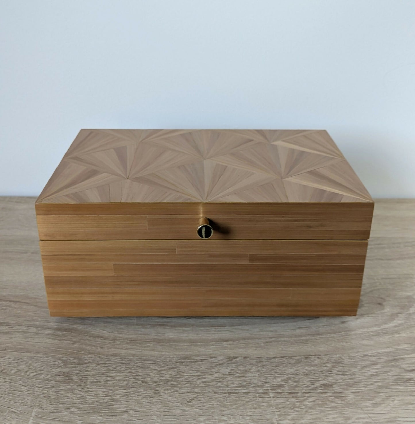 Coffret avec Marqueterie de Paille - Motif éventail Art Déco Doré