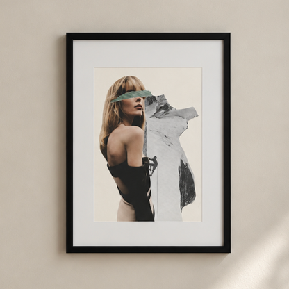 Collage analogique – Œuvre originale – Climb Me If You Dare