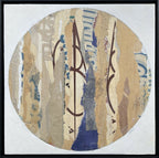 Collage sur bois ARGILE en cercle, motifs abstraits bleu et beige, cadre noir.
