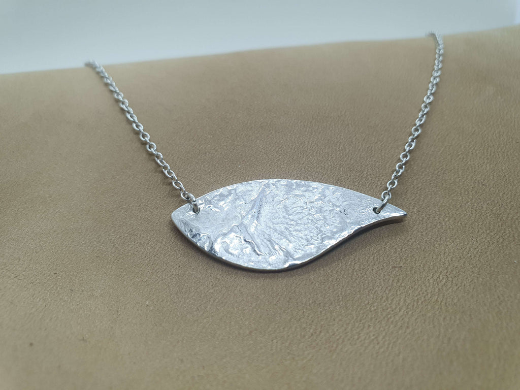 Collier "Pétale" en argent