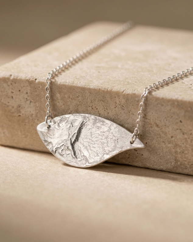 Collier "Pétale" en argent
