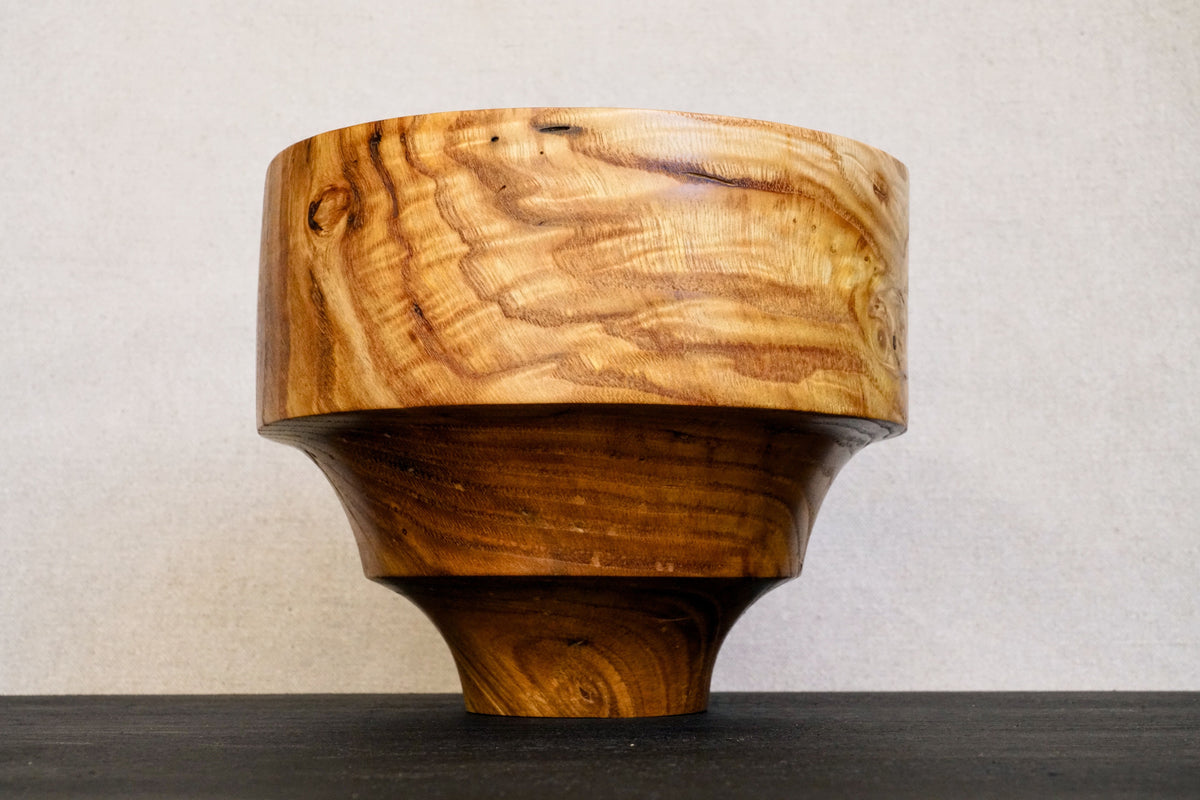 Vase en châtaignier - Vague en nacre