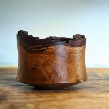 Cache pot en bois - Racine Alpine