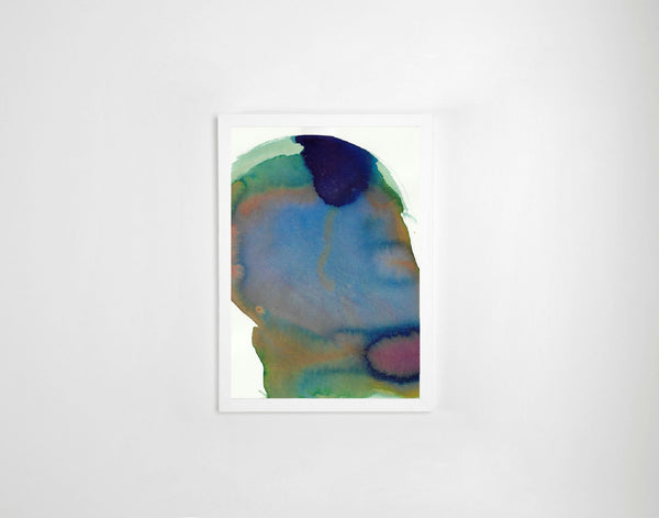 Aquarelle abstraite encadrée, formes bleu-vert et touches violettes