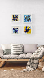 Ensemble de quatre petites peintures abstraites encadrées, bleu, noir et jaune