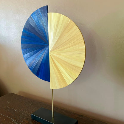 HALO Nuit dorée — Sculpture en marqueterie de paille Ø30 cm