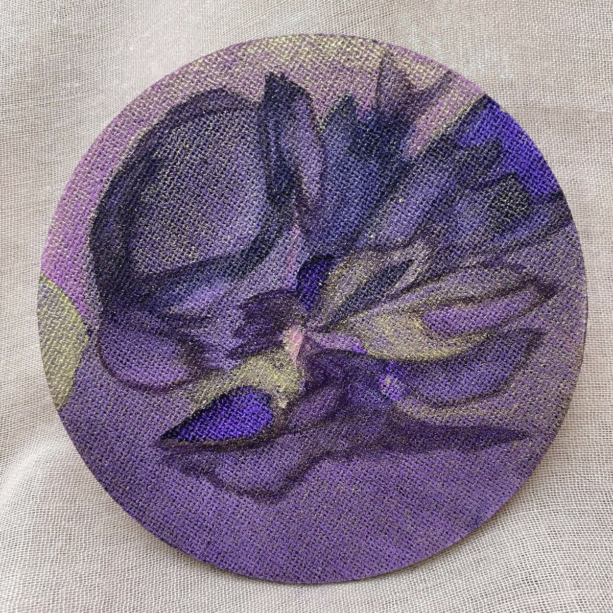 Disque d’encre à motif abstrait violet et bleu