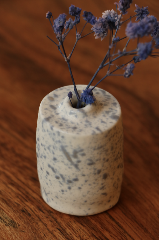 Mini-vase en porcelaine