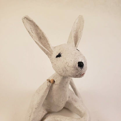 Sculpture - Le lapin blanc
