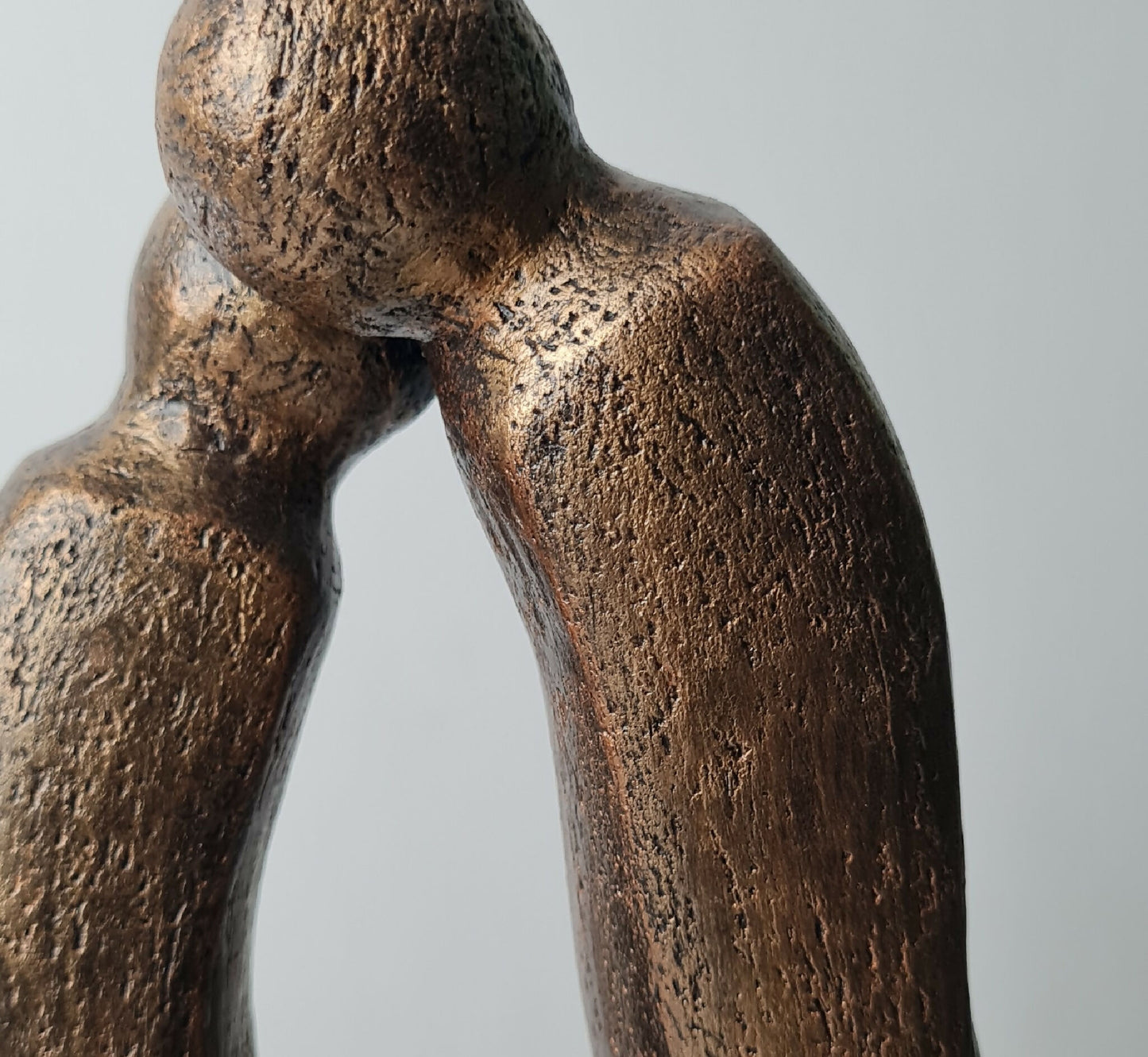 Sculpture contemporaine couple Breathe