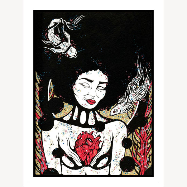 Impression d’illustration : visage féminin blanc, rose rouge, poissons stylisés, fond sombre