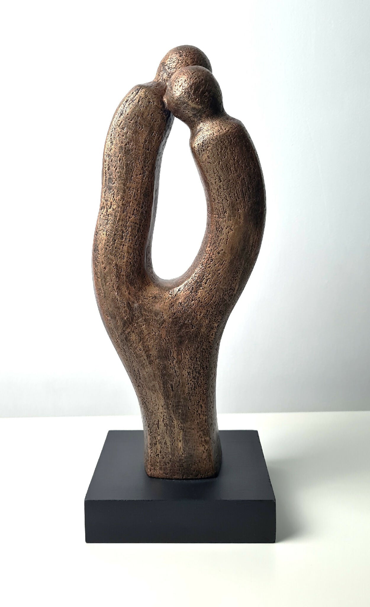 Sculpture contemporaine couple Breathe