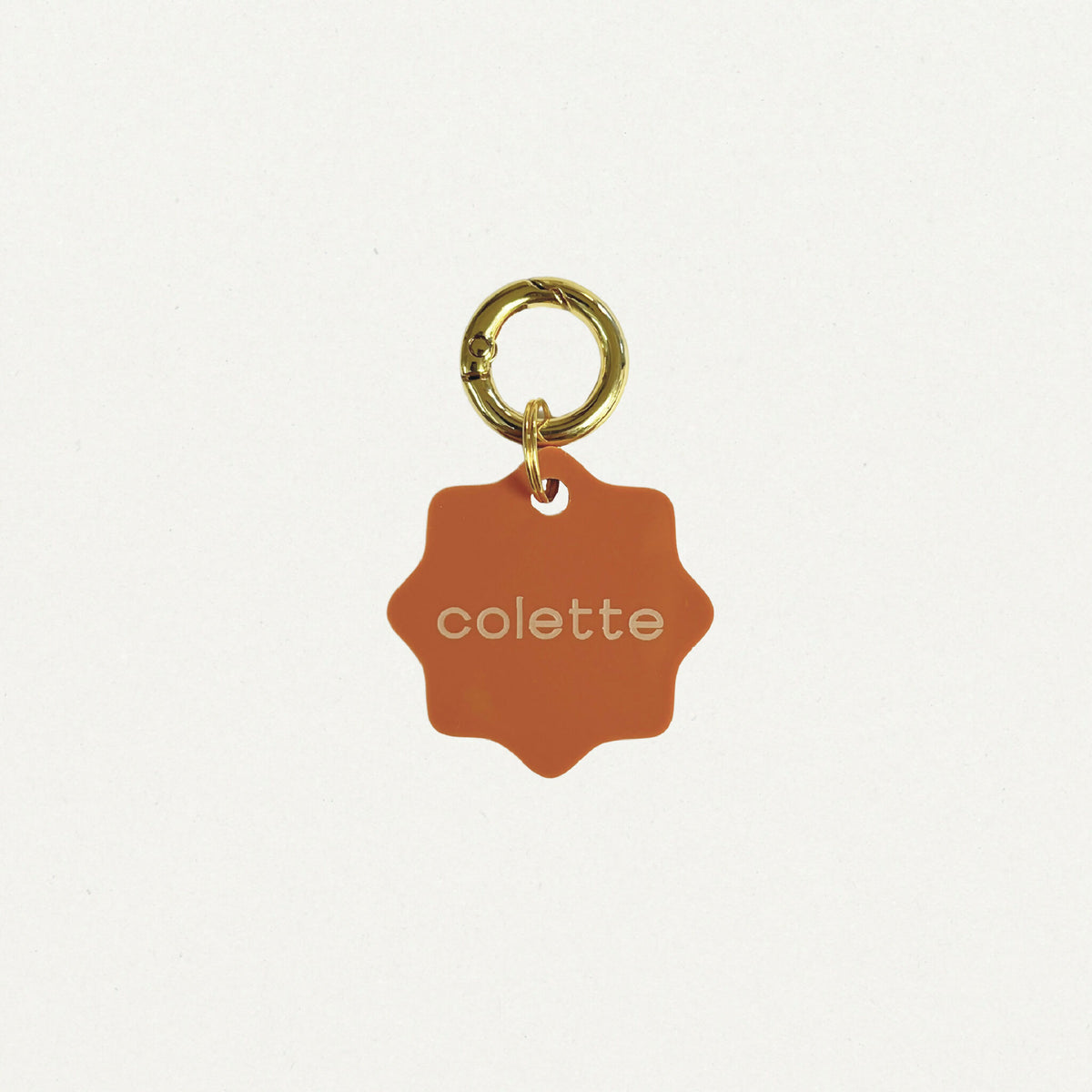 Médaille porte-clés fleur en émail orange, anneau doré, inscription «colette»