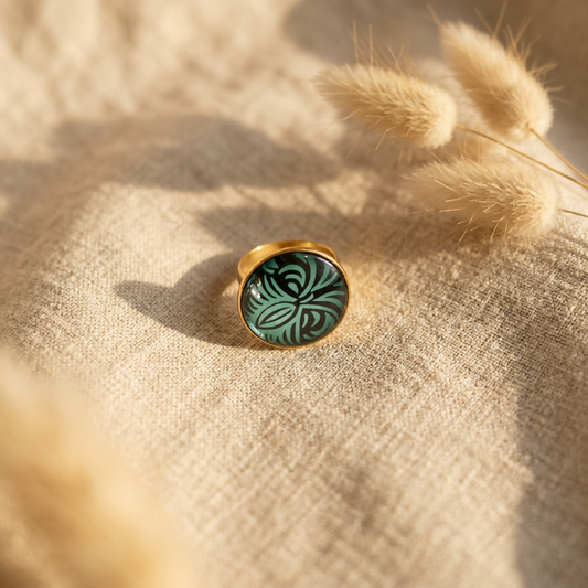 bague cabochon indigo & azur · papier indien · laiton doré · fait main France 🇫🇷