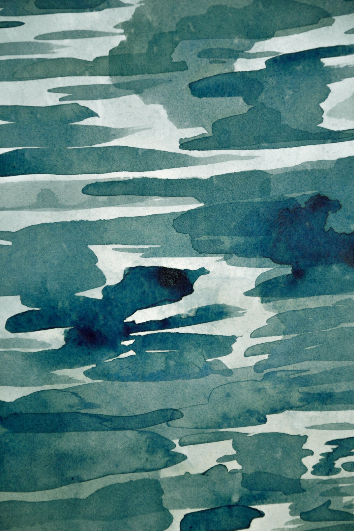 Affiche abstraite en gros plan : formes aquarelle bleu et vert sur papier clair