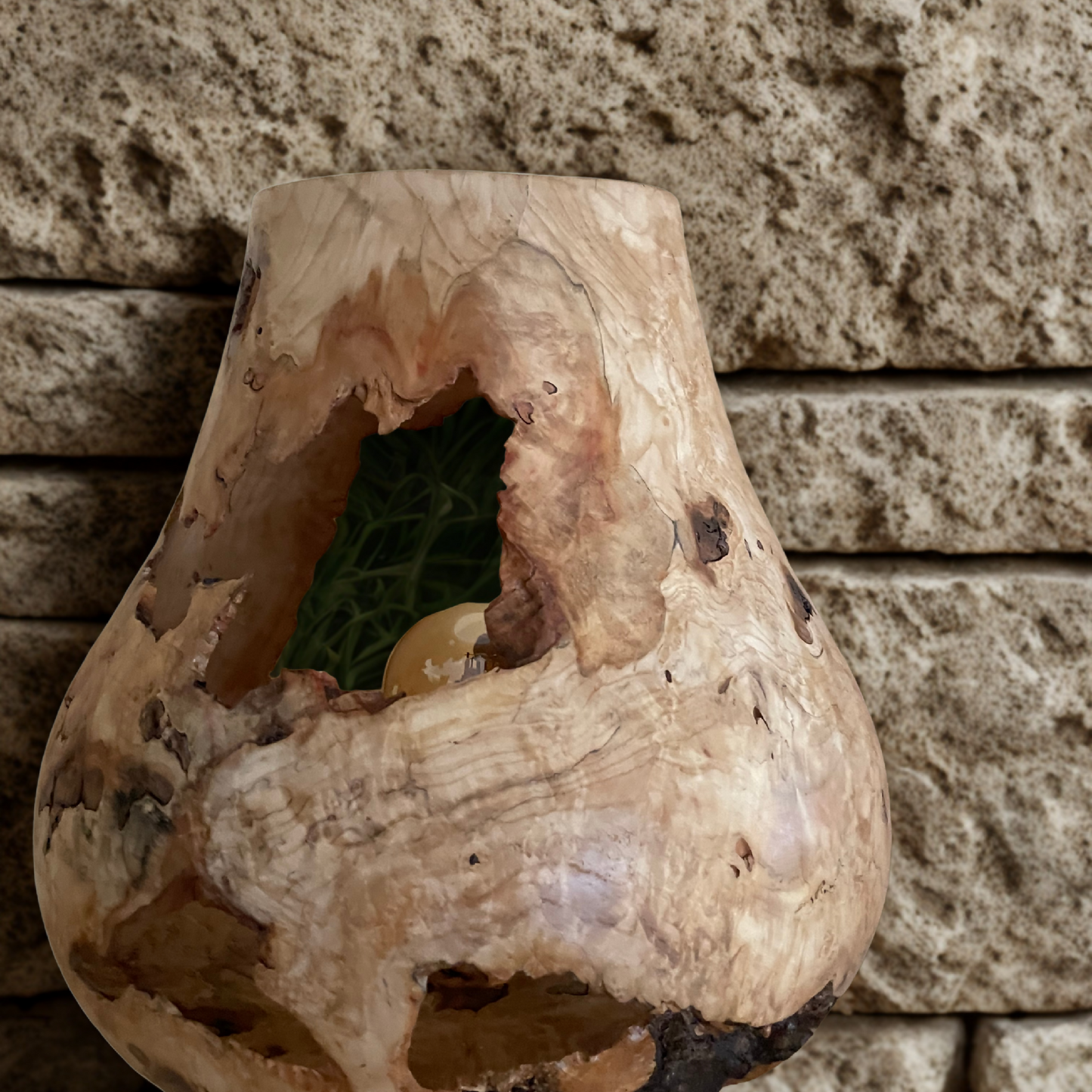 lampe-bois-artisanat-francais-unique-