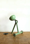Lampe sur trépied vert UMARELL, abat-jour orientable vert