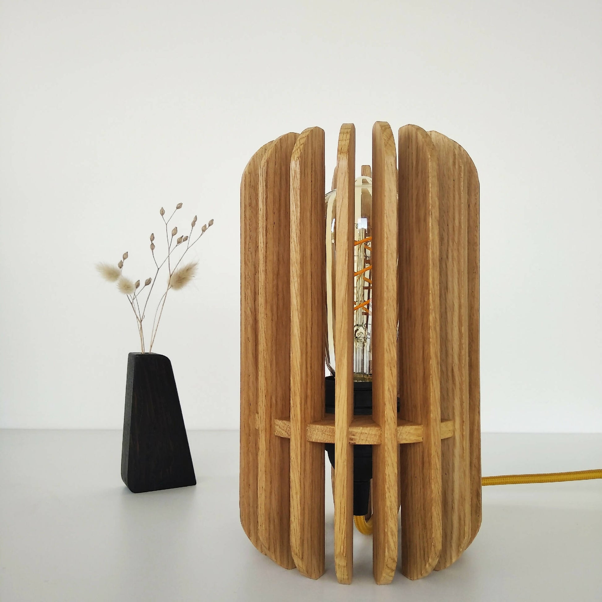 luminaire artisanal en bois fait-main lampe artisanat francais