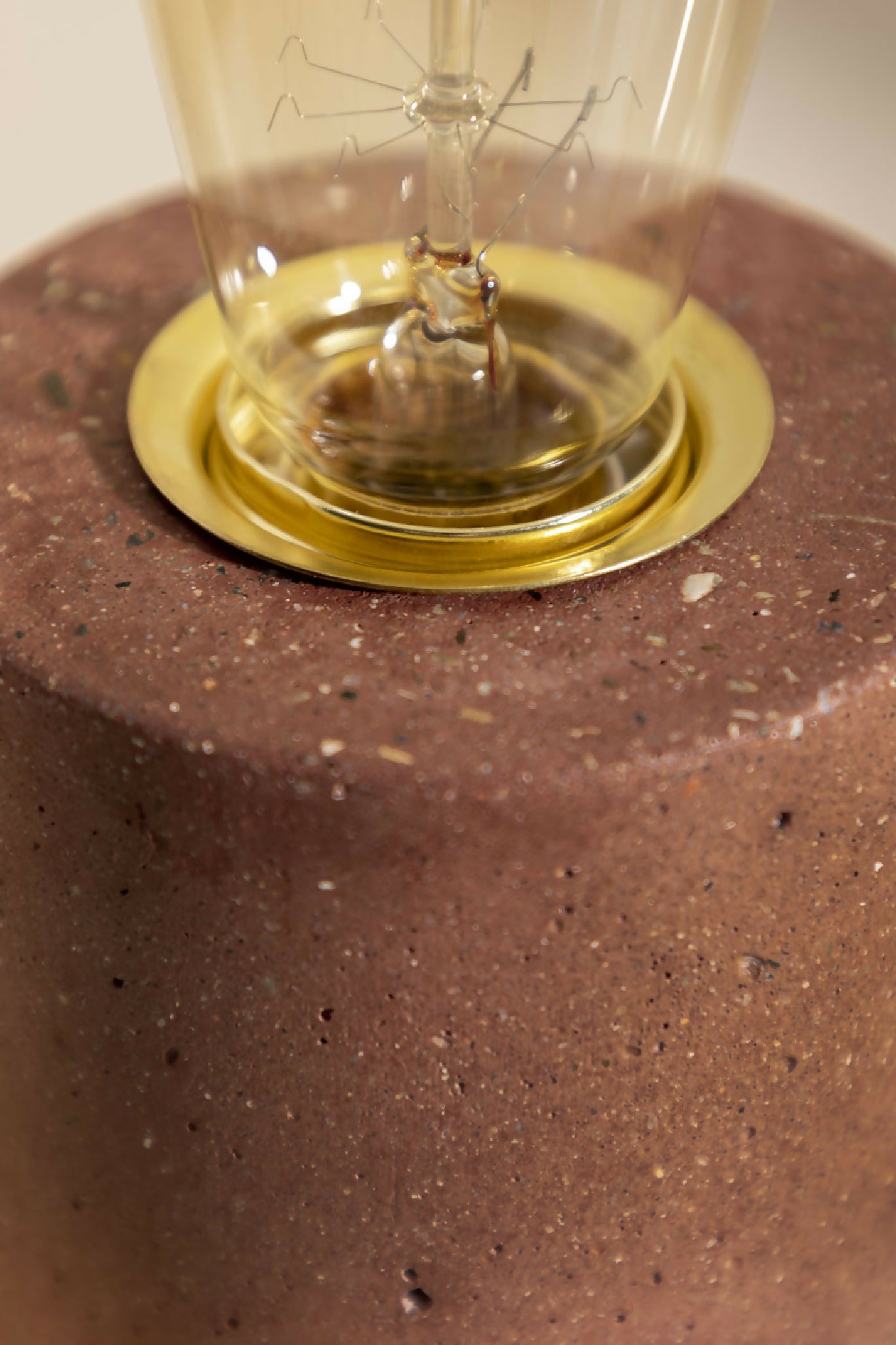 luminaire-en-béton-fait-main-artisanat-francais-