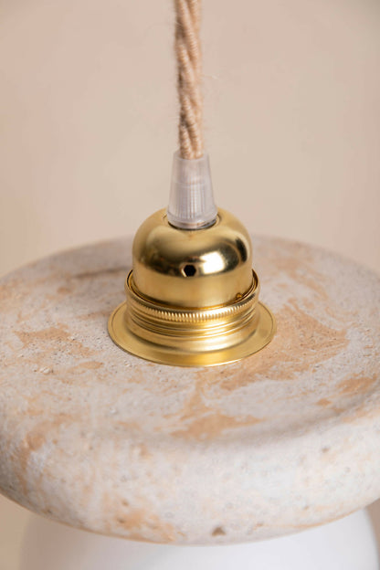 Luminaire en béton fait main, suspension, lampe artisanale  issue de l'artisanat français