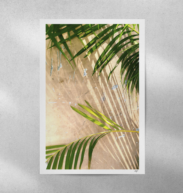 Affiche Éloge de l’ombre VI : palmes vertes sur fond clair, style aquarelle