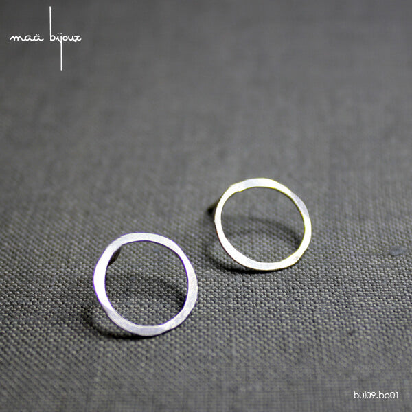 Boucles d'oreilles fils d'argent massif martelés