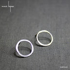 Boucles d'oreilles fils d'argent massif martelés