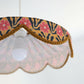 Suspension "Cosette" en Tissu Floral Goa - Abat-jour Festonné Style Vintage Made in France