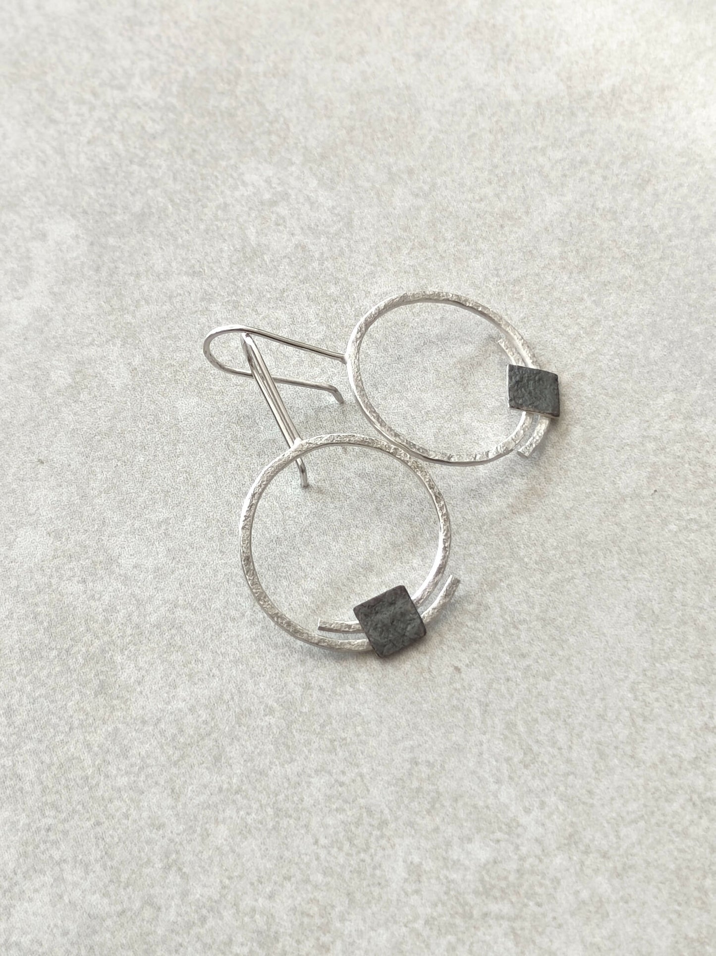 Boucles Pendantes Équilibre